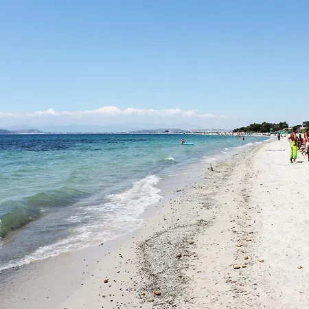 Margine Rosso 4* Quartu SantʼElena